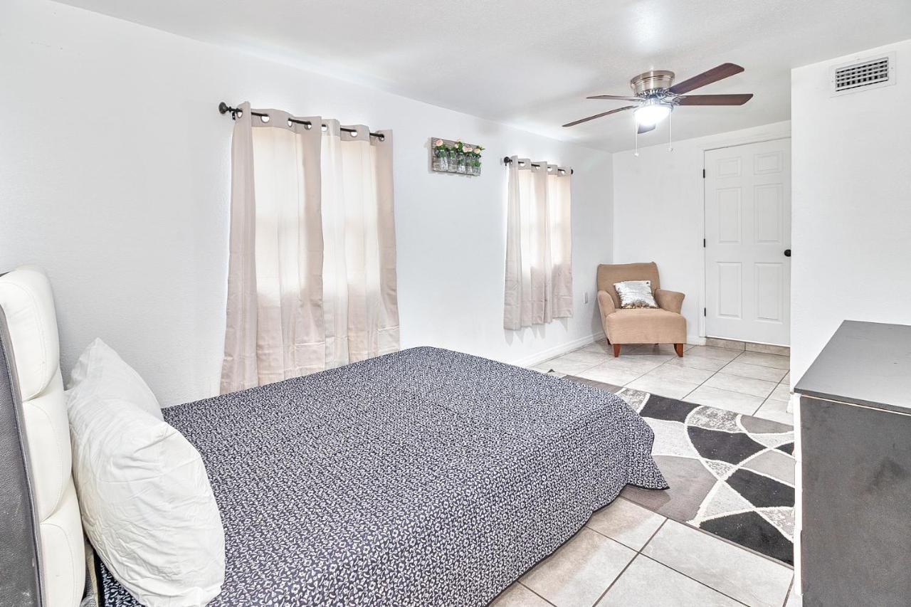 Holiday home 4-bedroom Comfort Ybor City, Close To Everything *