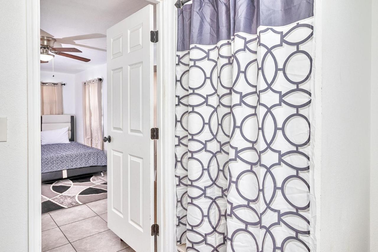 Holiday home 4-bedroom Comfort Ybor City, Close To Everything *